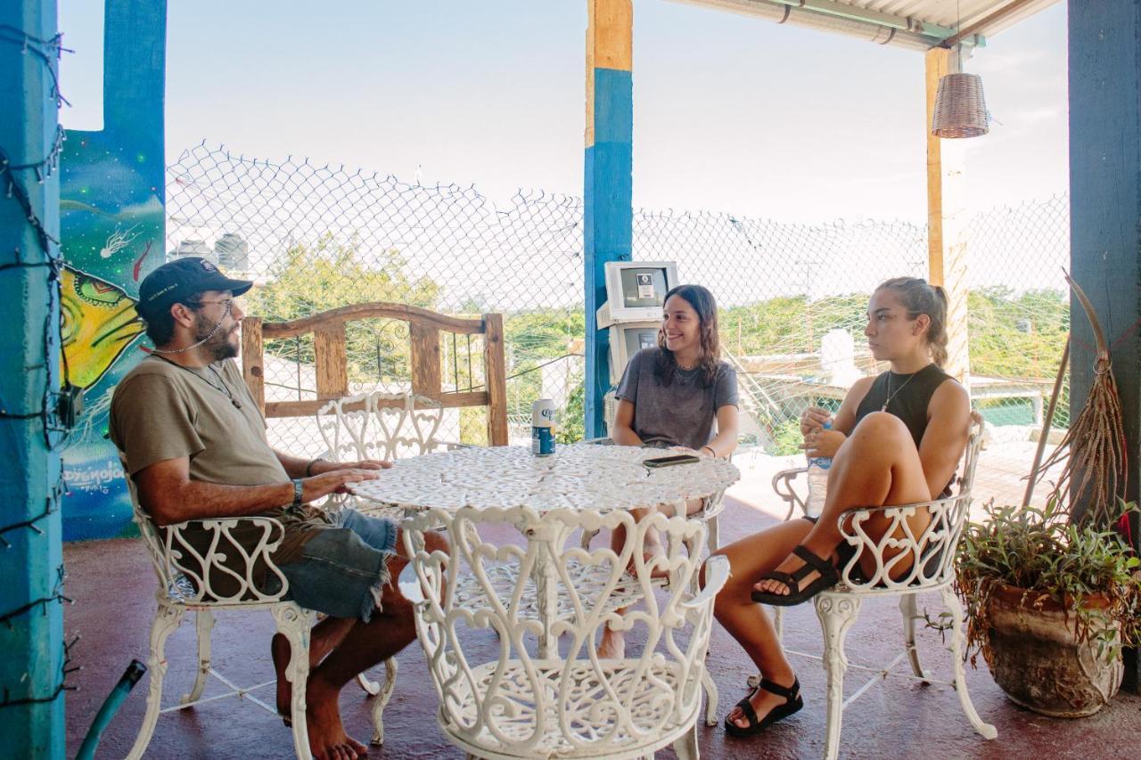 Residencia Artistica Hostel Puerto Escondido  Exterior photo