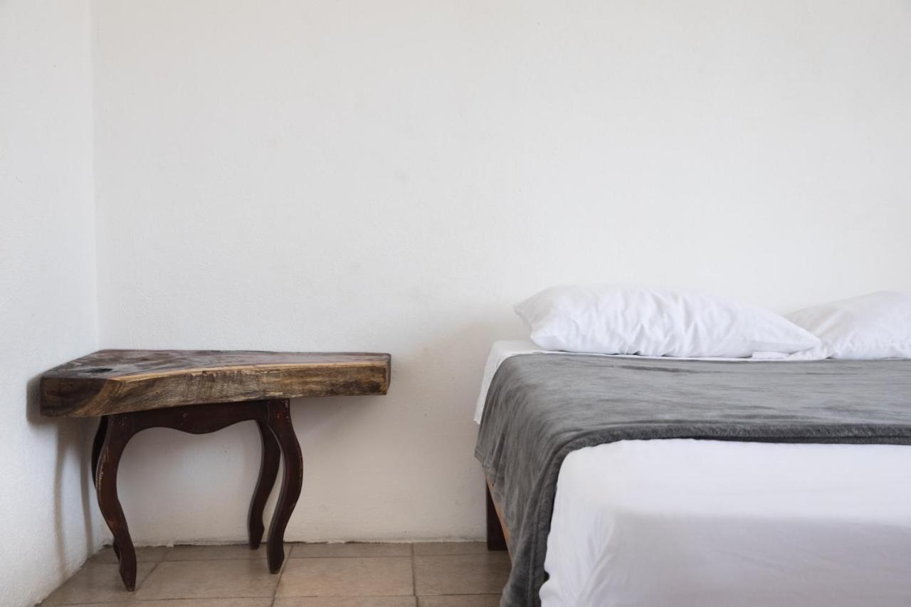 Residencia Artistica Hostel Puerto Escondido  Exterior photo