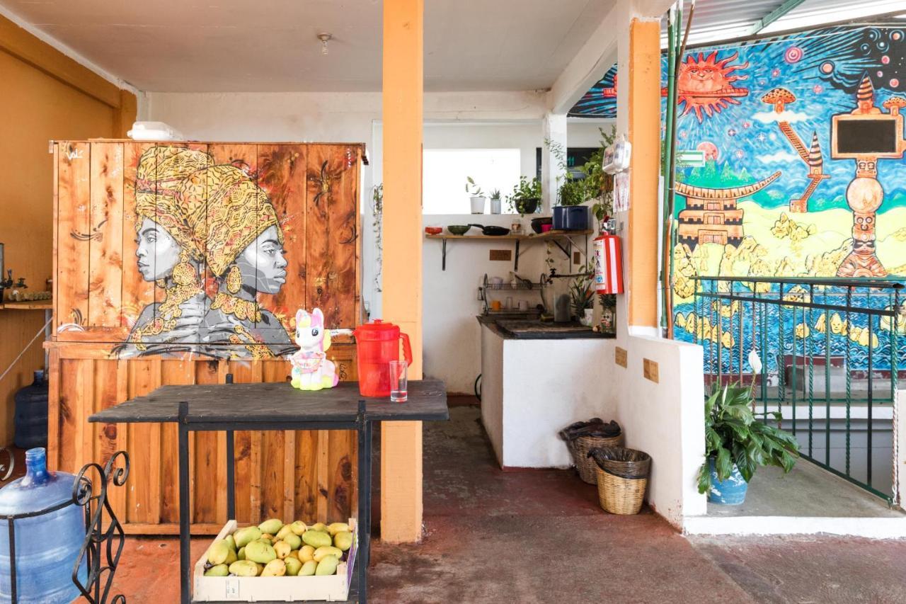 Residencia Artistica Hostel Puerto Escondido  Exterior photo
